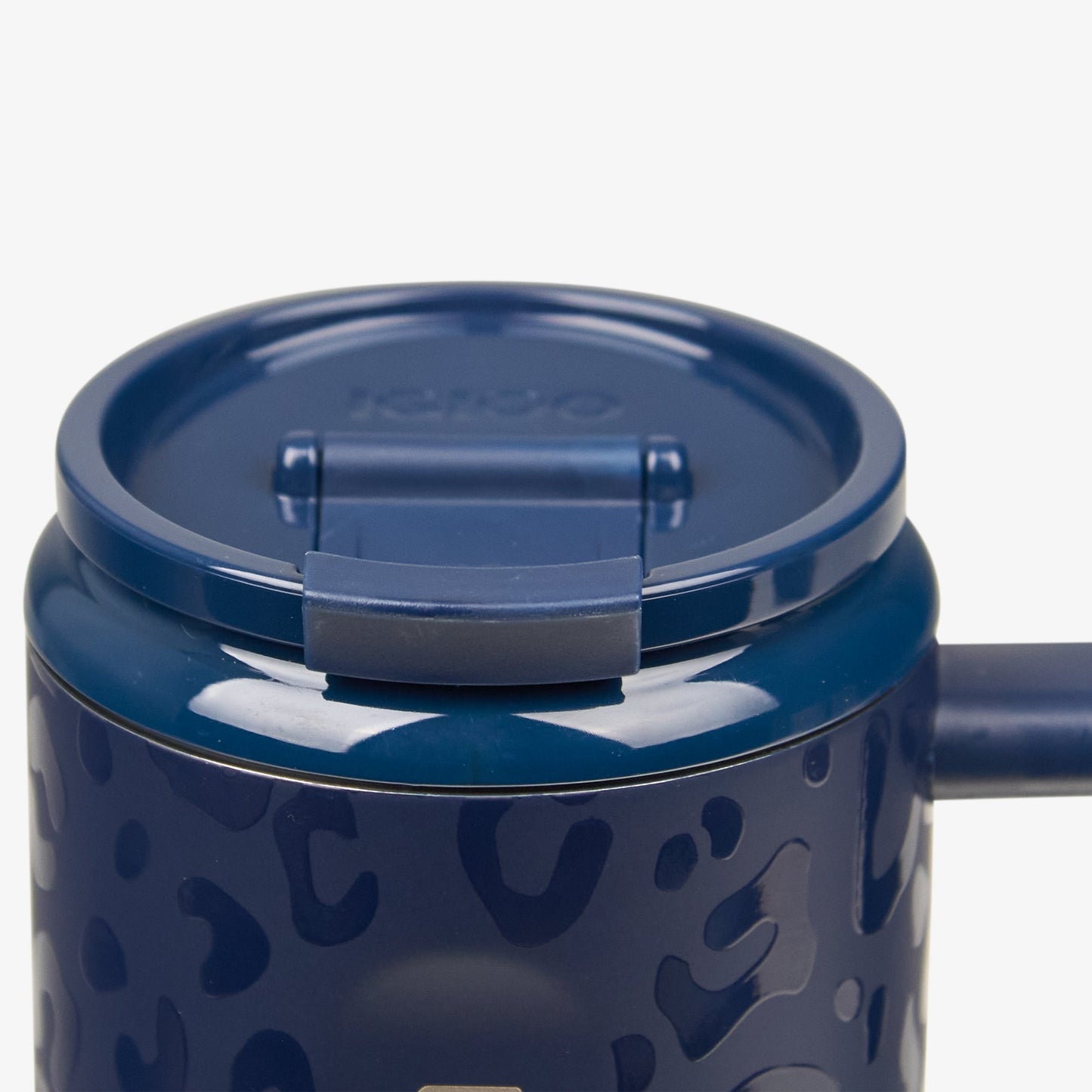 nfl-32-oz-leopard-flip-n-sip-travel-mug-s5 00027826-L_4b687133-cd9d-48a2-99cb-04fe12e89ae2.jpg