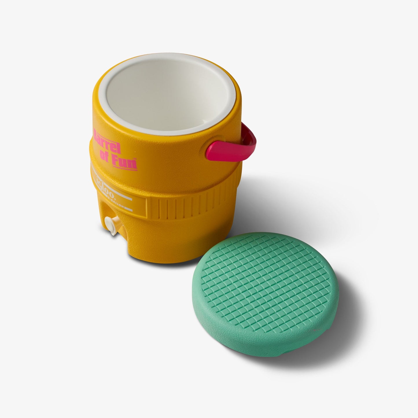 retro-barrel-of-fun-2-gallon-jug-c6 00031416_3.jpg
