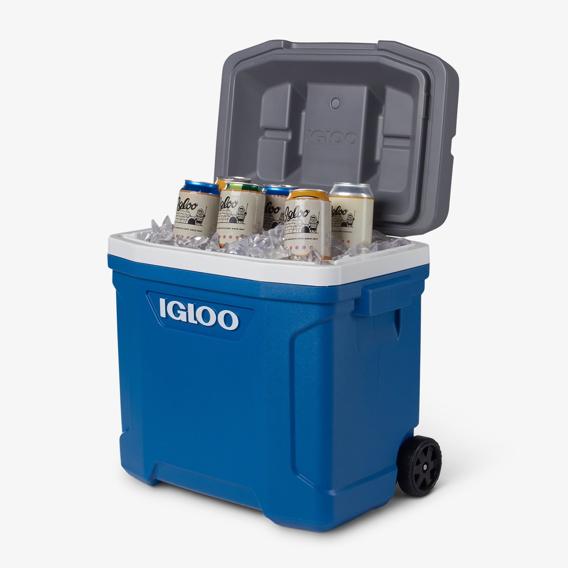 latitude-30-qt-roller-cooler-y7 00034739-P1.jpg