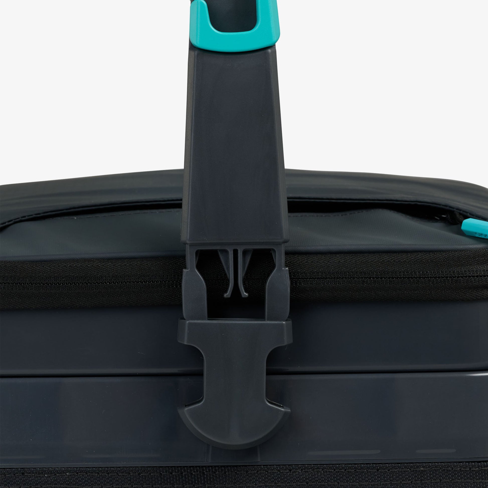 rival-18-can-hybrid-cooler-k1 00064361-HK1.jpg