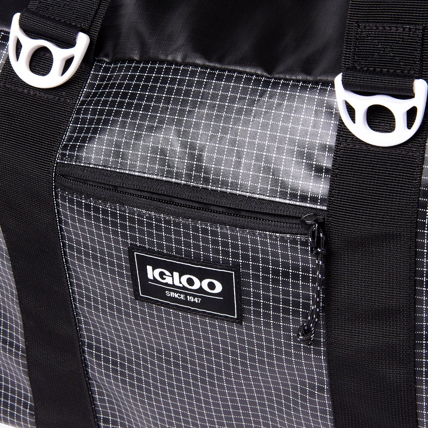 outdoor-pro-snapdown-36-can-bag-q7 00065606_4.jpg