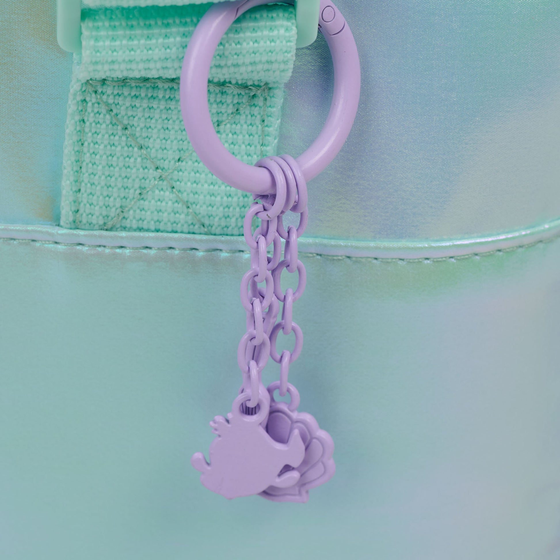 disney-the-little-mermaid-seashell-square-lunch-cooler-bag-v1 00066647-Z1.jpg