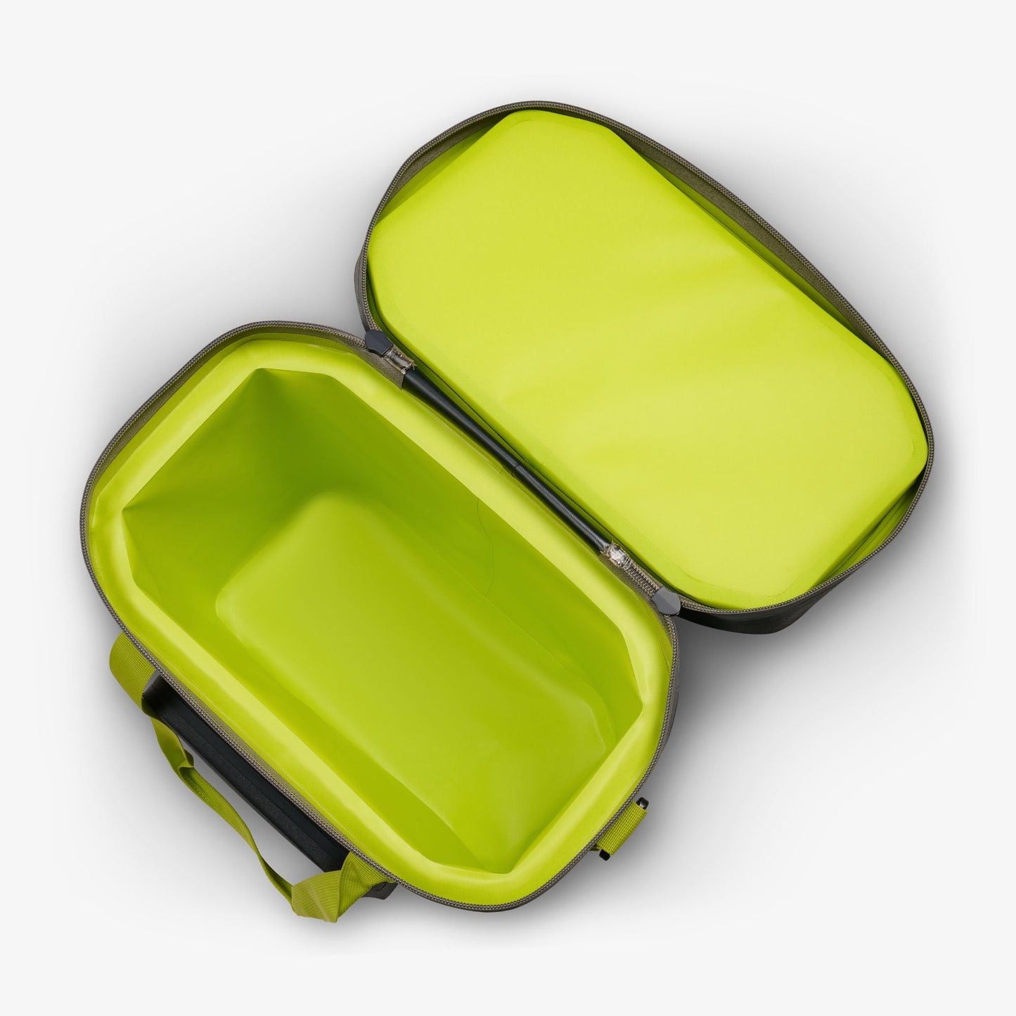 trailmate-36-can-cooler-bag-c0 00066773-O3.jpg