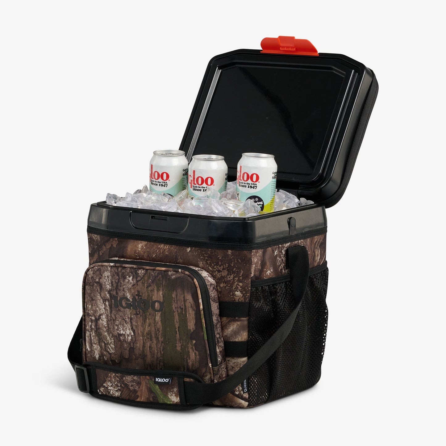 realtree-apx-cool-fusion-26-can-cooler-bag-u0 00066779-P1_4374fabe-de21-46e3-8dcd-d81b4ba4e43d.jpg