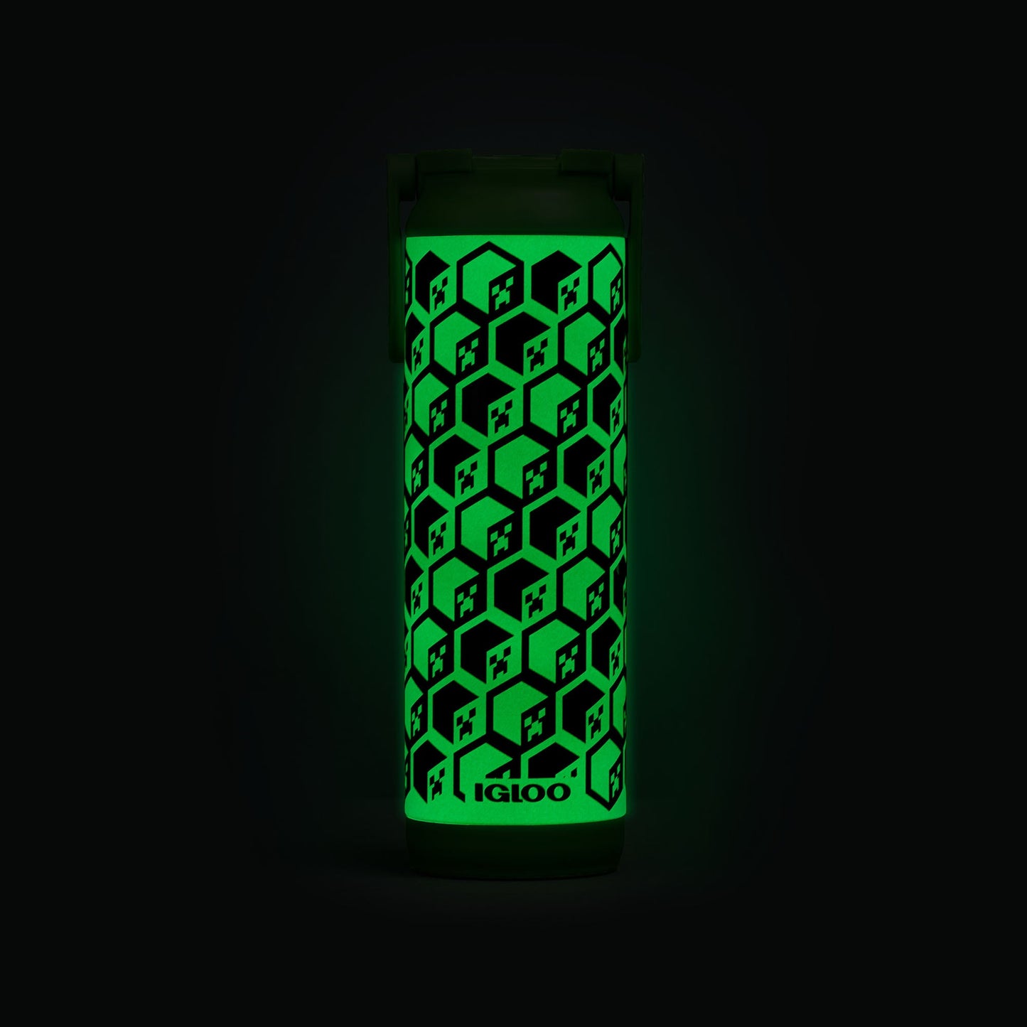 minecraft-creeper-glow-in-the-dark-20-oz-bottle-r7 00071605-GLF.jpg