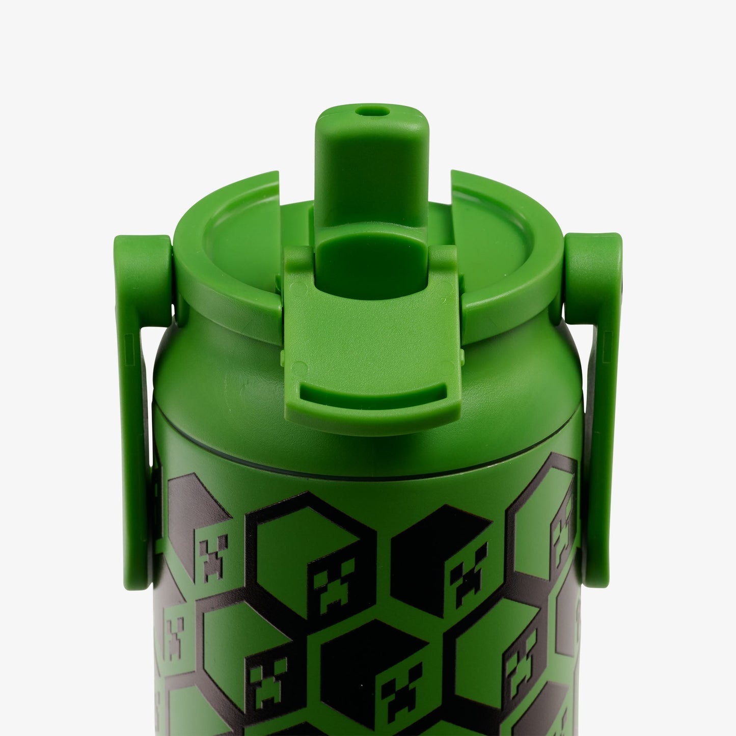 minecraft-creeper-glow-in-the-dark-20-oz-bottle-r7 00071605-L2.jpg
