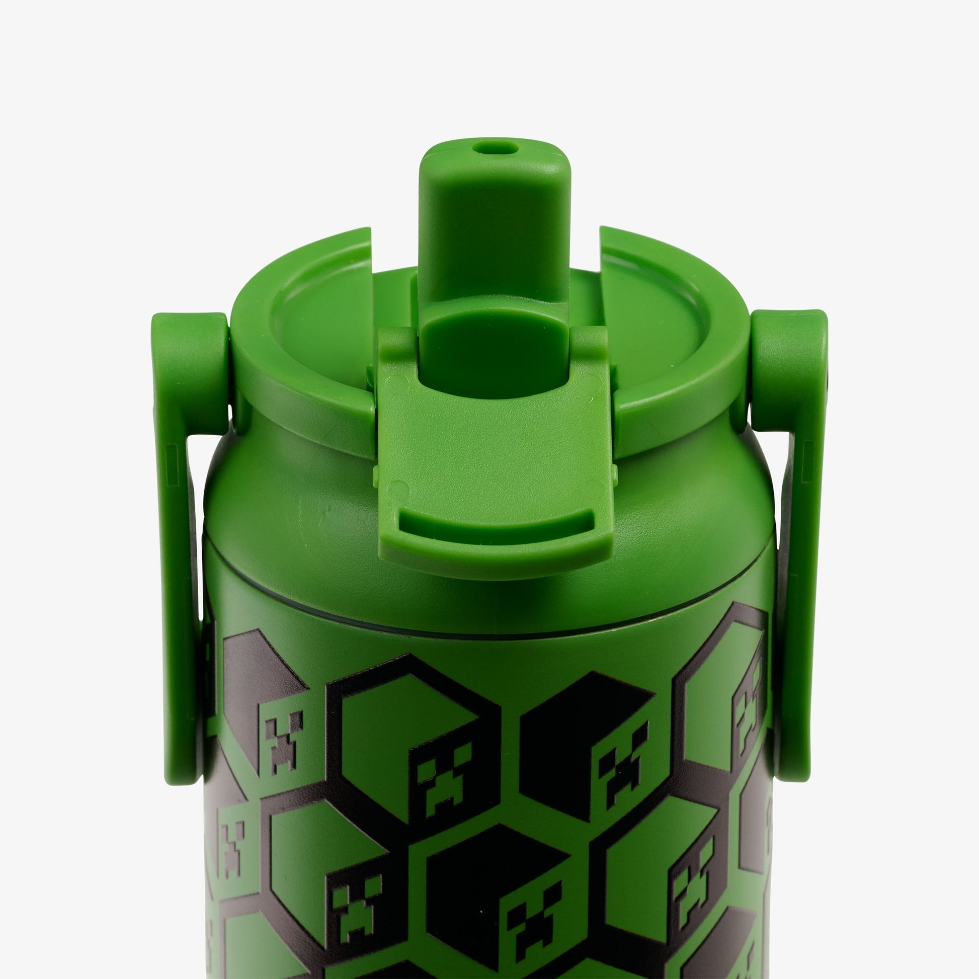 minecraft-creeper-glow-in-the-dark-20-oz-bottle-r7 00071605-L2.jpg